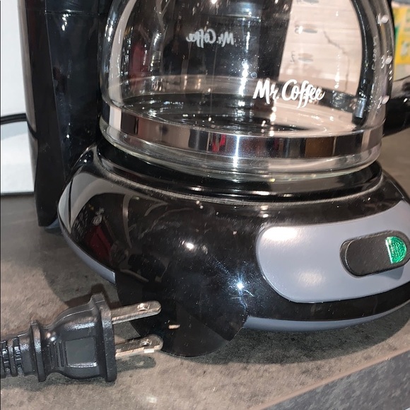 Coffee maker - Picture 3 of 3